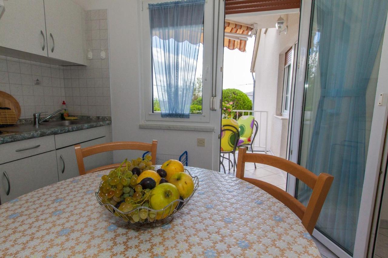Apartment Karla Bribir  Luaran gambar